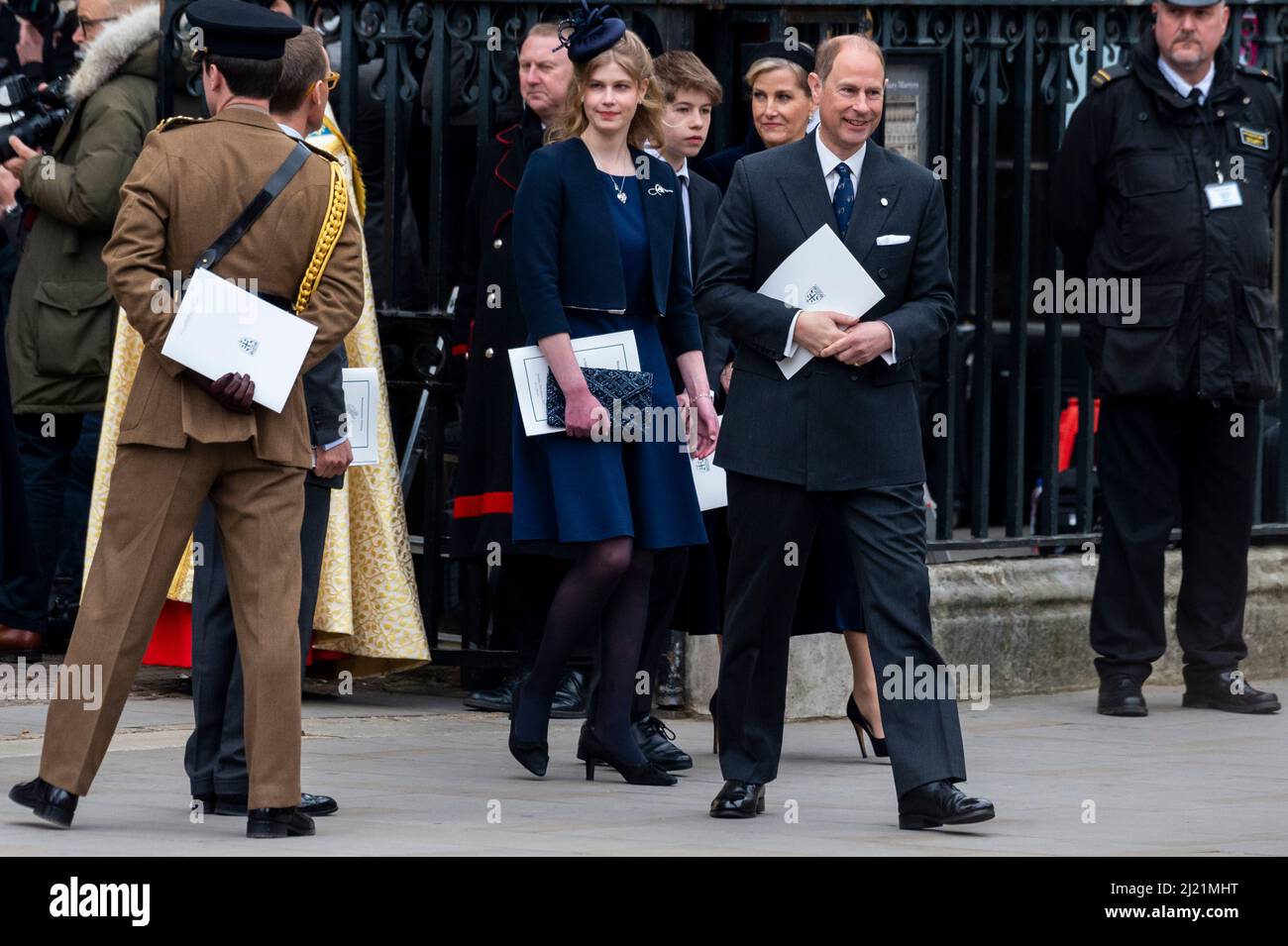 London, UK.  29 March 2022. Prince Edward, Sophie, Countess of Wessex, Lady Louise Windsor and James, Viscount Severn, leave Westminster Abbey after the Service of Thanksgiving for the life of HRH The Prince Philip, Duke of Edinburgh.  Credit: Stephen Chung / Alamy Live News Stock Photo