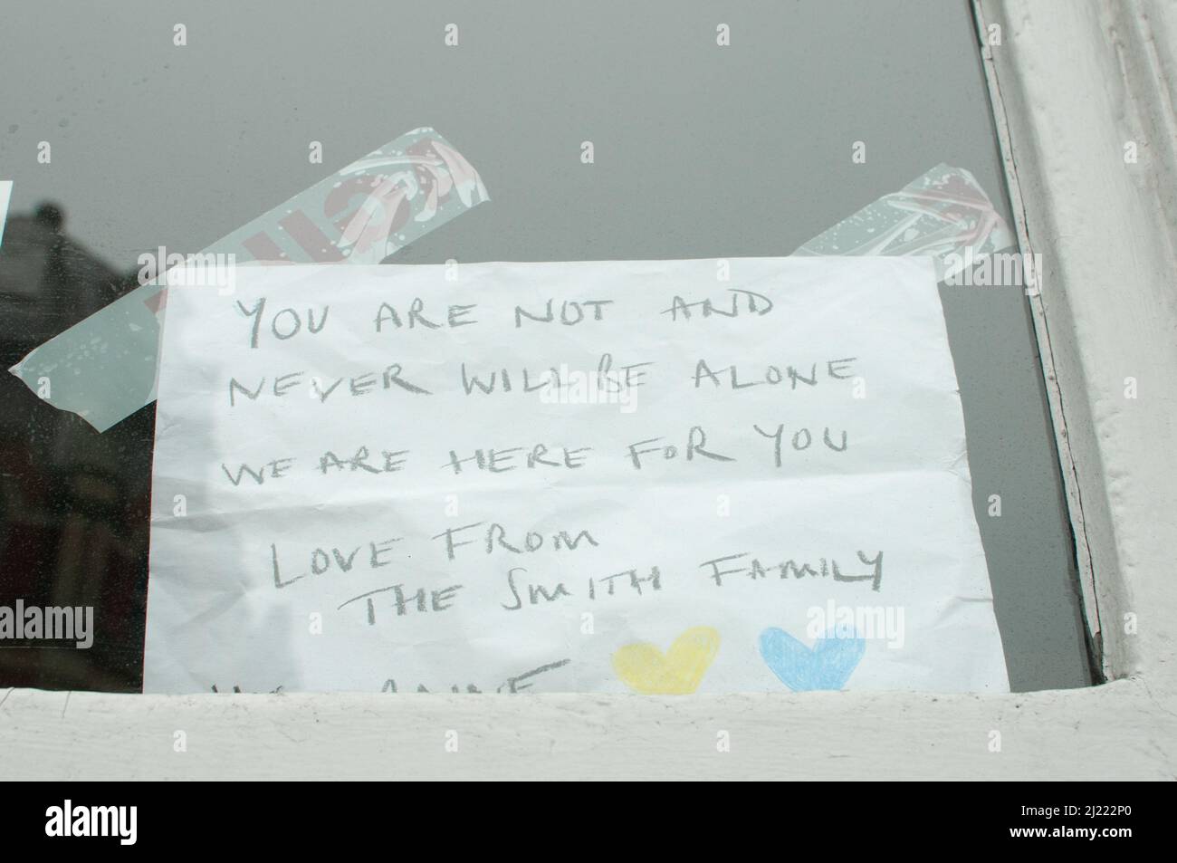 A hand written sign in the window of Prosperity restaurant, Twickenham, UK. Credit: Tricia de Courcy Ling/Alamy Live News Stock Photo