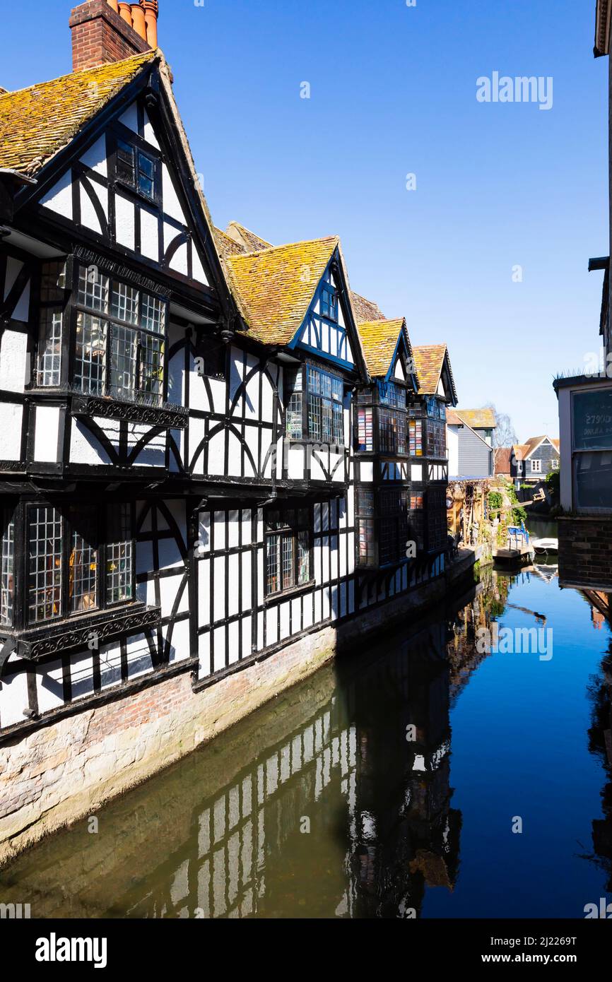 The Tudor, Old Weavers House, restaurant by the River Stour, Canterbury, Kent, England Stock Photo
