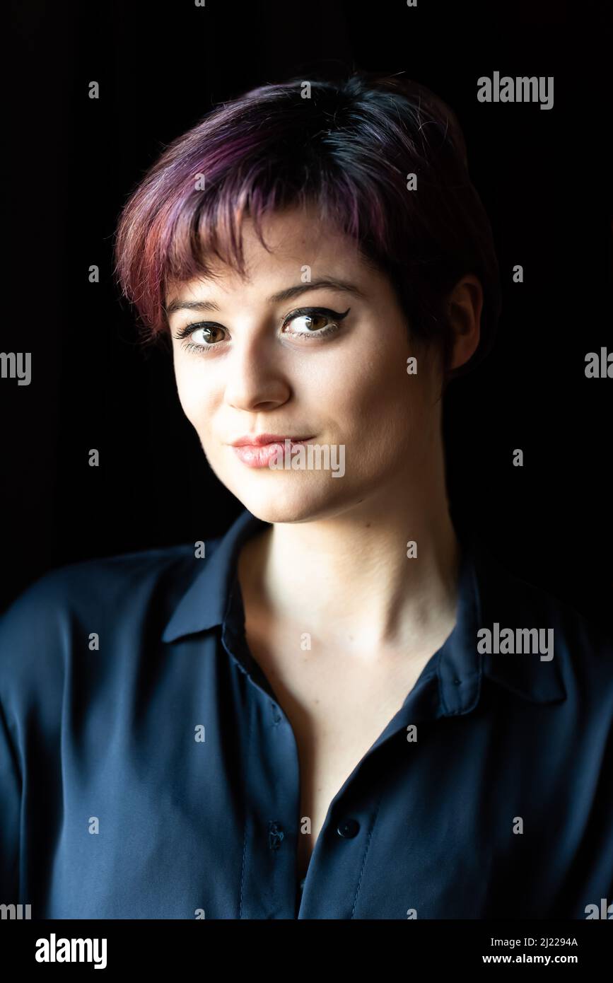 Professional portrait of a 23 year old white business woman with shorthair, Brussels, Belgium Stock Photo