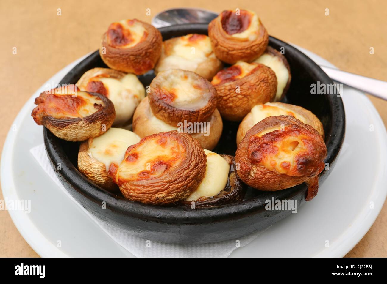 Onlayn dumba pornosini tomosha qiling