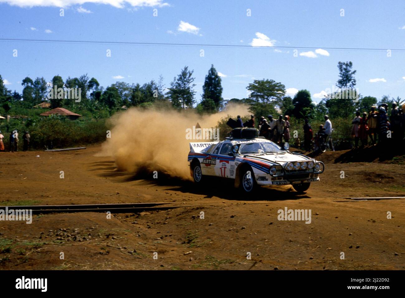 Vic Preston Jnr (EAK) John Lyall (EAK) Lancia Rally 037 GrB Martini ...
