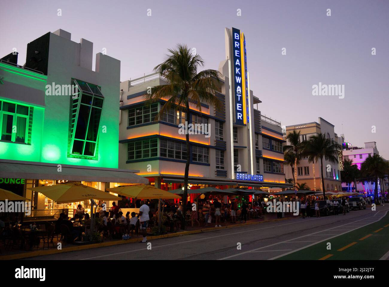 Art deco miami hi-res stock photography and images - Alamy