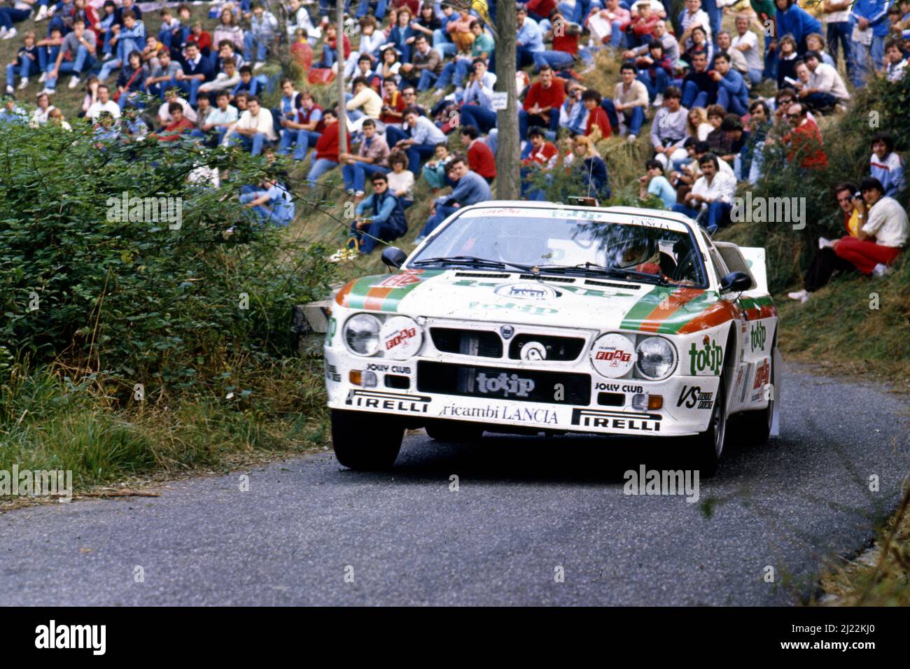 KYOSHO 08306G Scala 1/18 | LANCIA 037 TOTIP N 3 RALLY ISOLA D'ELBA 1985 D.CERRATO - G.CERRI