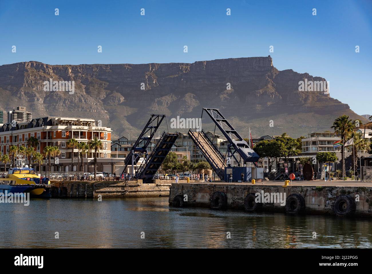 cape-town-south-africa-2022-pedestrian-bridge-open-for-marine-traffic