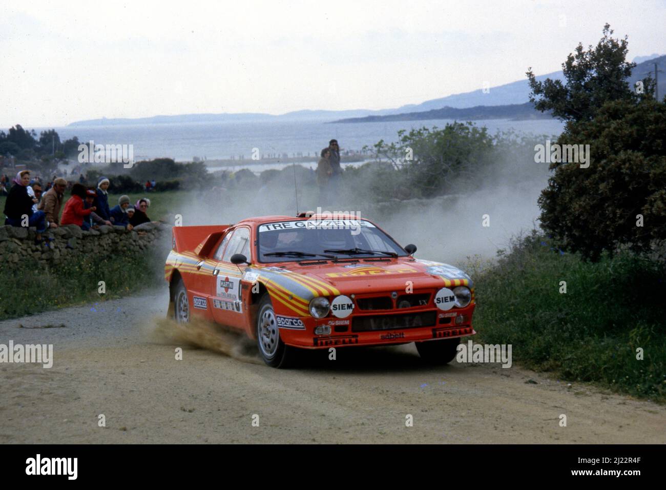 Vic Preston Jnr (EAK) John Lyall (EAK) Lancia Rally 037 GrB Tre ...