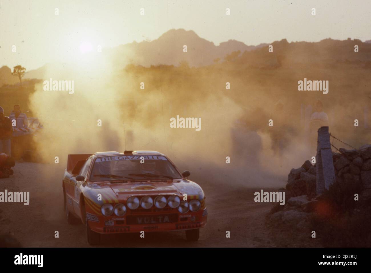 Vic Preston Jnr (EAK) John Lyall (EAK) Lancia Rally 037 GrB Tre ...