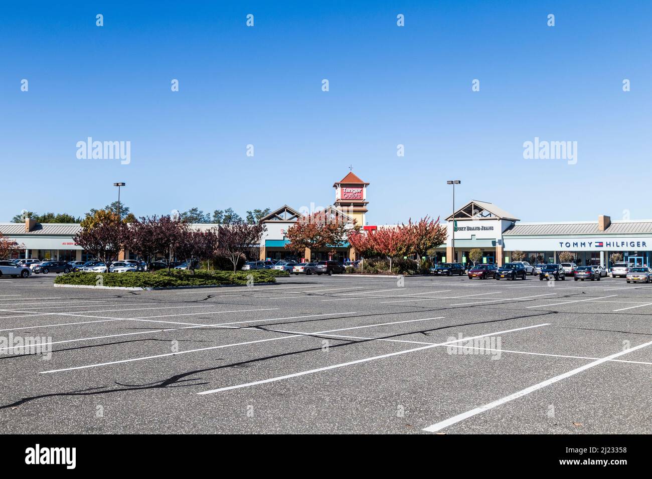 Tommy Hilfiger - Clothing Store in Riverhead