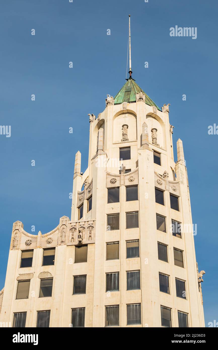 The landmark Hollywood First National Bank building (1927) in Hollywood, Los Angeles, California, USA. Stock Photo
