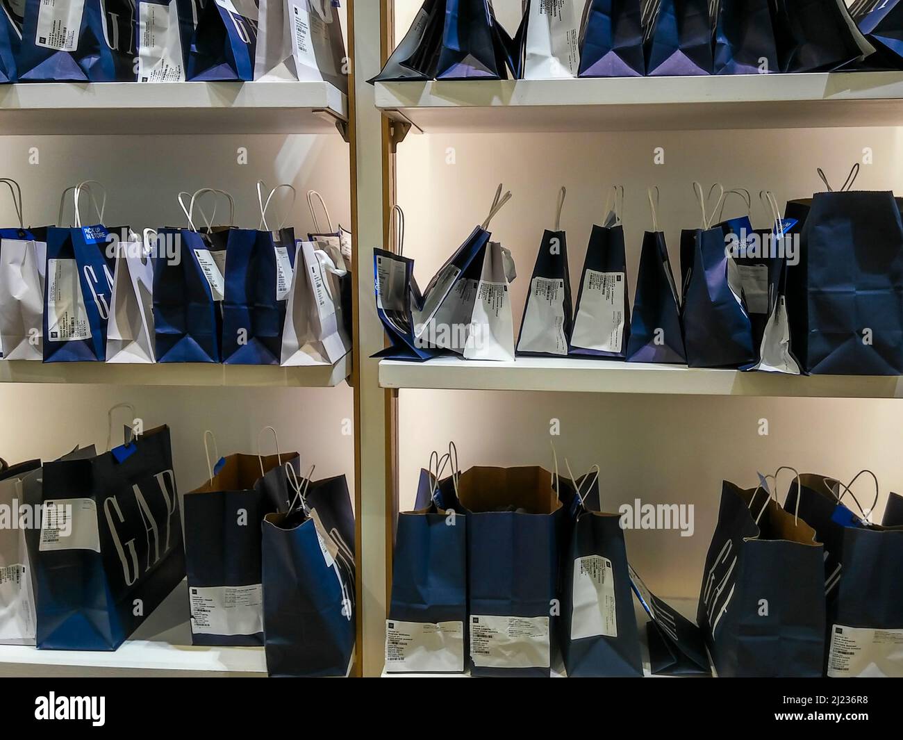 Online order pick-up area in the recently reopened Gap store in Times  Square in New York on Sunday, March 27, 2022. ( © Richard B. Levine Stock  Photo - Alamy