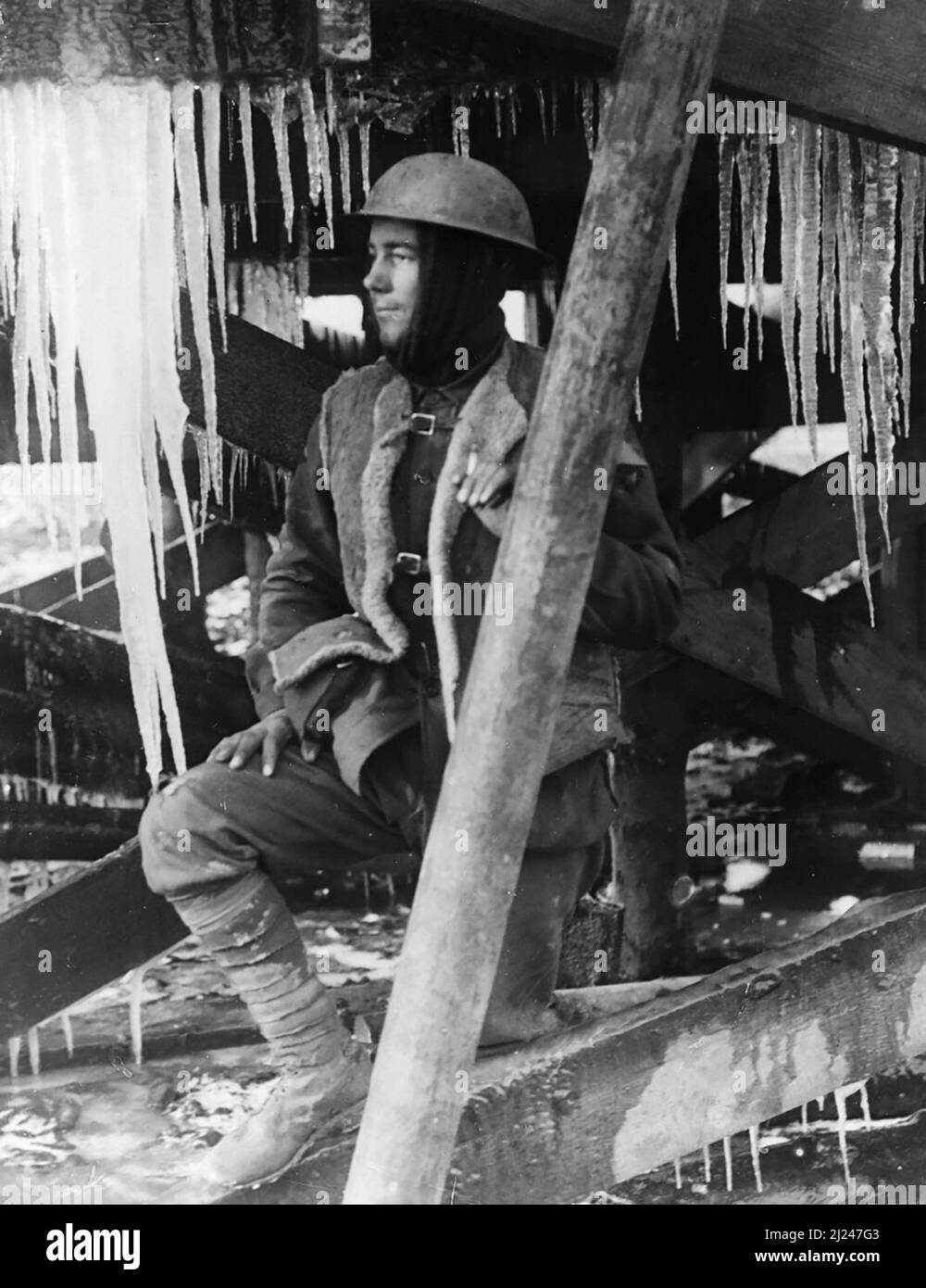 Icicles hanging from the roof of a dug-out Bernafay Wood, November 1916. Stock Photo