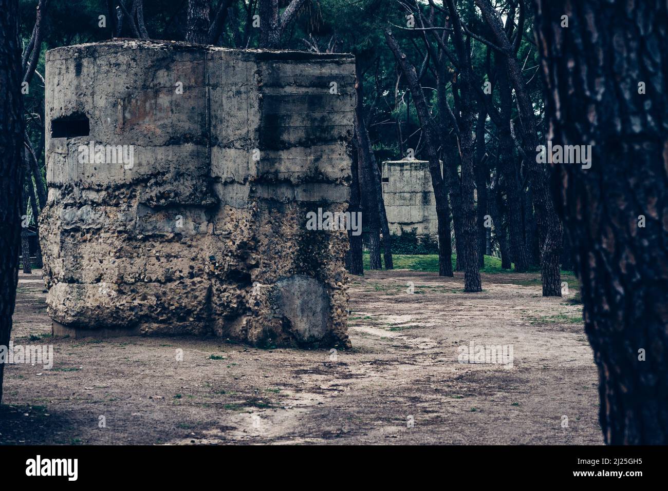 Spanish Civil War bunker in Parque Oeste, Madrid, Spain Stock Photo Alamy