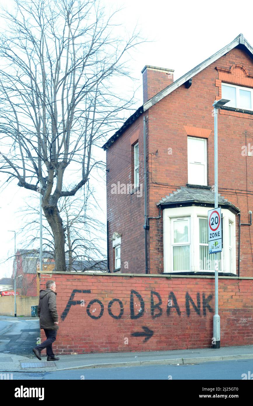sign to food bank in leeds yorkshire united kingdom Stock Photo Alamy