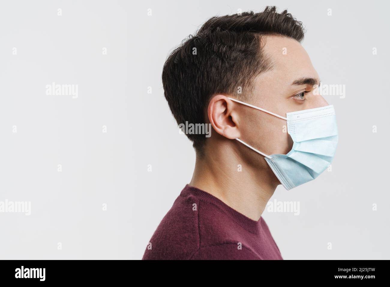 White young man face profile hi-res stock photography and images - Alamy