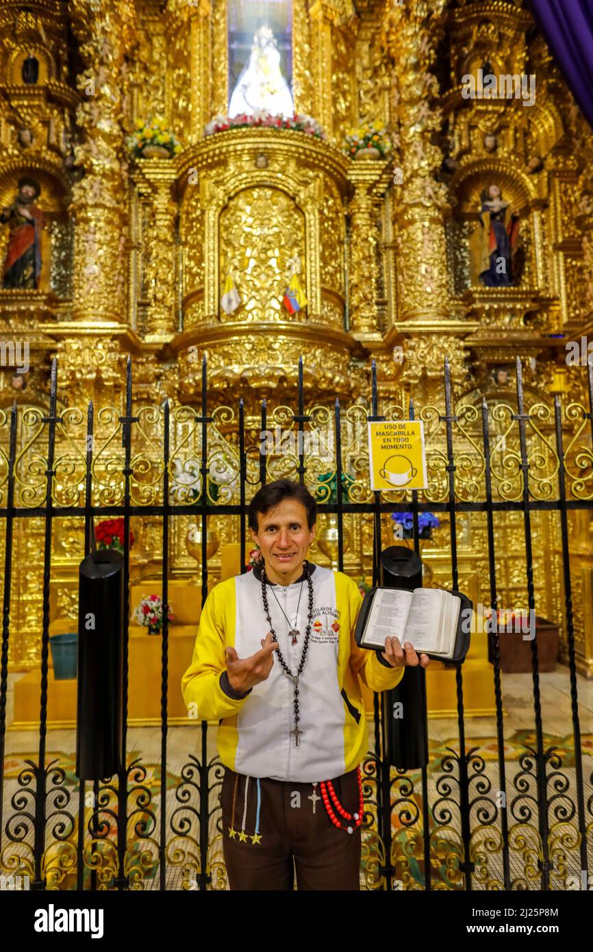 National Shrine of Our Lady of the Presentation of El Quinche, Ecuador. Pilgrim with gospel Stock Photo - Alamy National Shrine of Our Lady of the Presentation of El Quinche, Ecuador. Pilgrim with gospel Stock Photo - Alamy