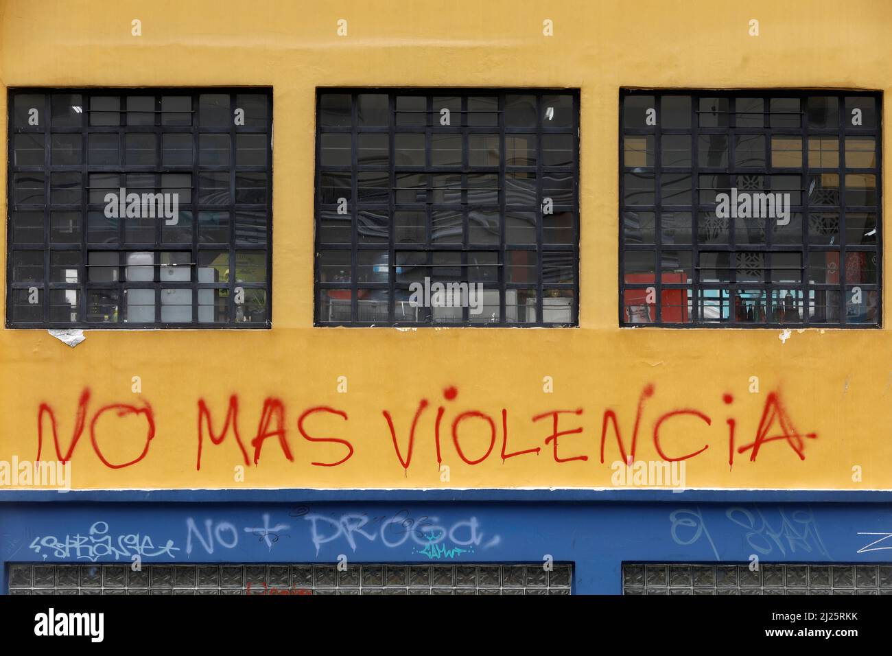 Graffiti in Quito, Ecuador No more violence Stock Photo Alamy