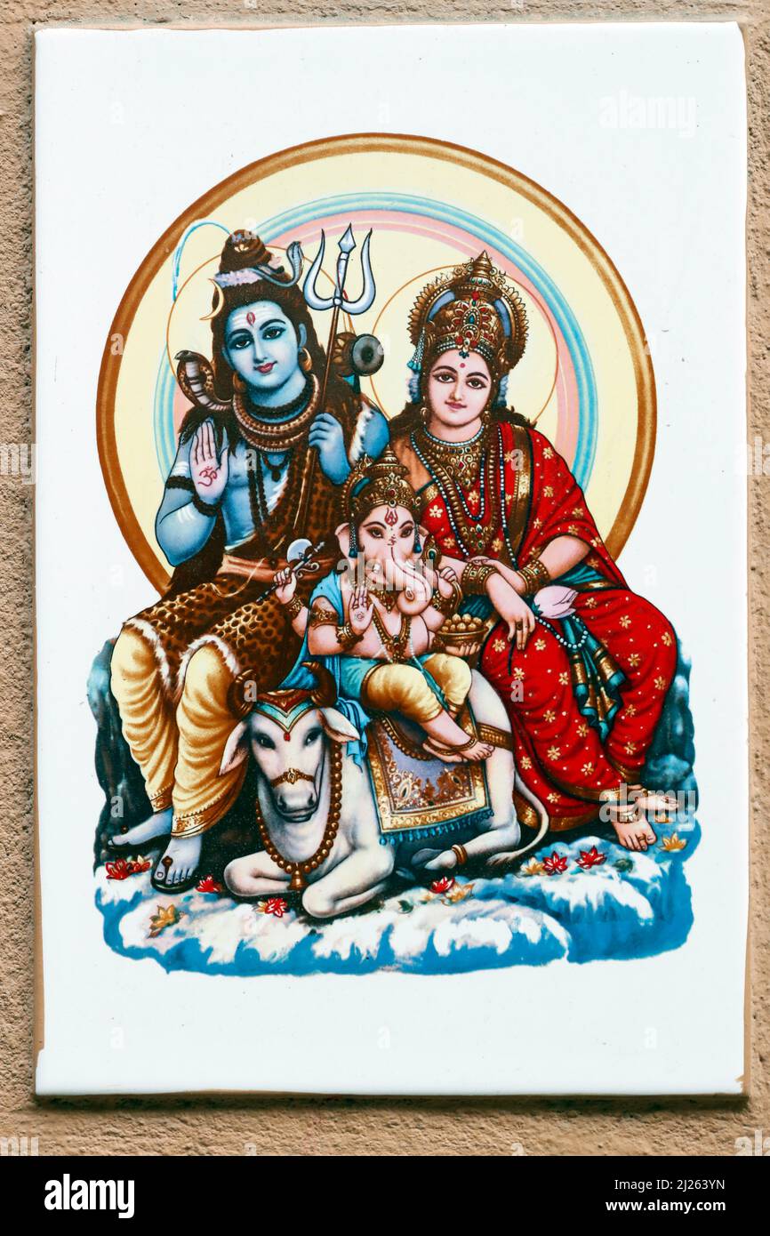 Lord Shiva and his wife Parvati Stock Photo Alamy