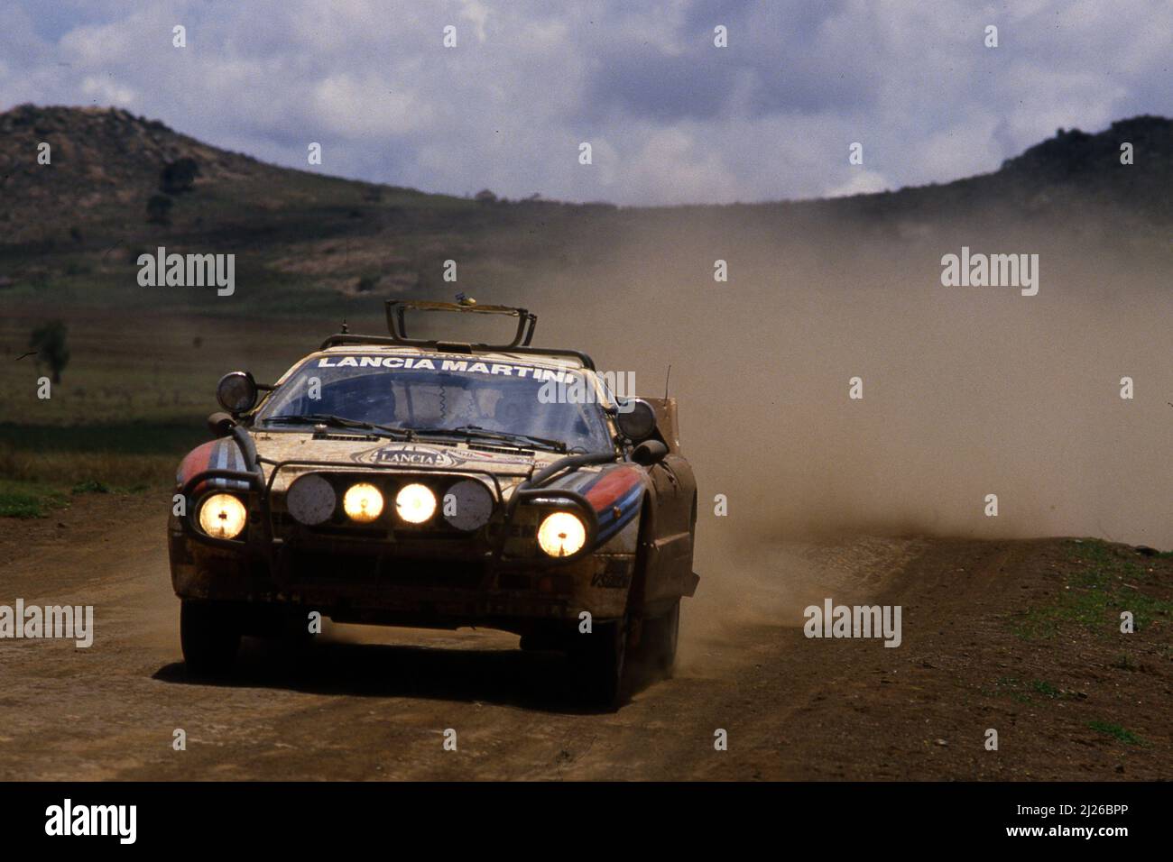 Vic Preston Jnr (EAK) John Lyall (EAK) Lancia Rally 037 GrB Martini ...