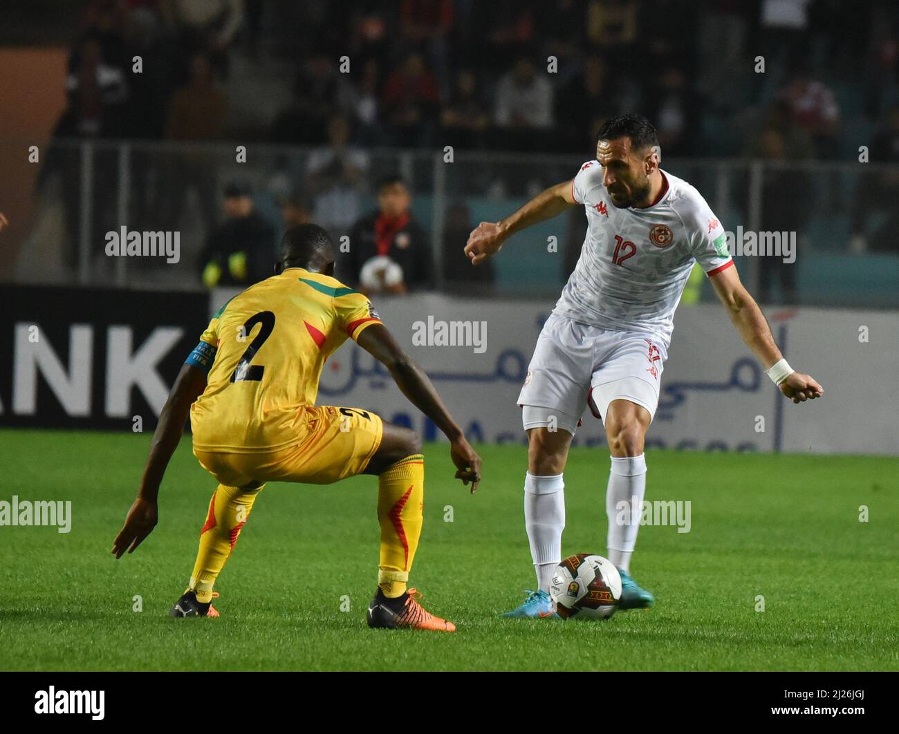 :Ali Maaloul of Tunisia in action againstHamari traore of Mali during the FIFA World Cup African Qualifiers 3rd round match between Tunisia and Mali in Tunis, Tunisia on March 29, 2022.  (Photo by Jdidi Wassim/Sipa USA) Stock Photo
