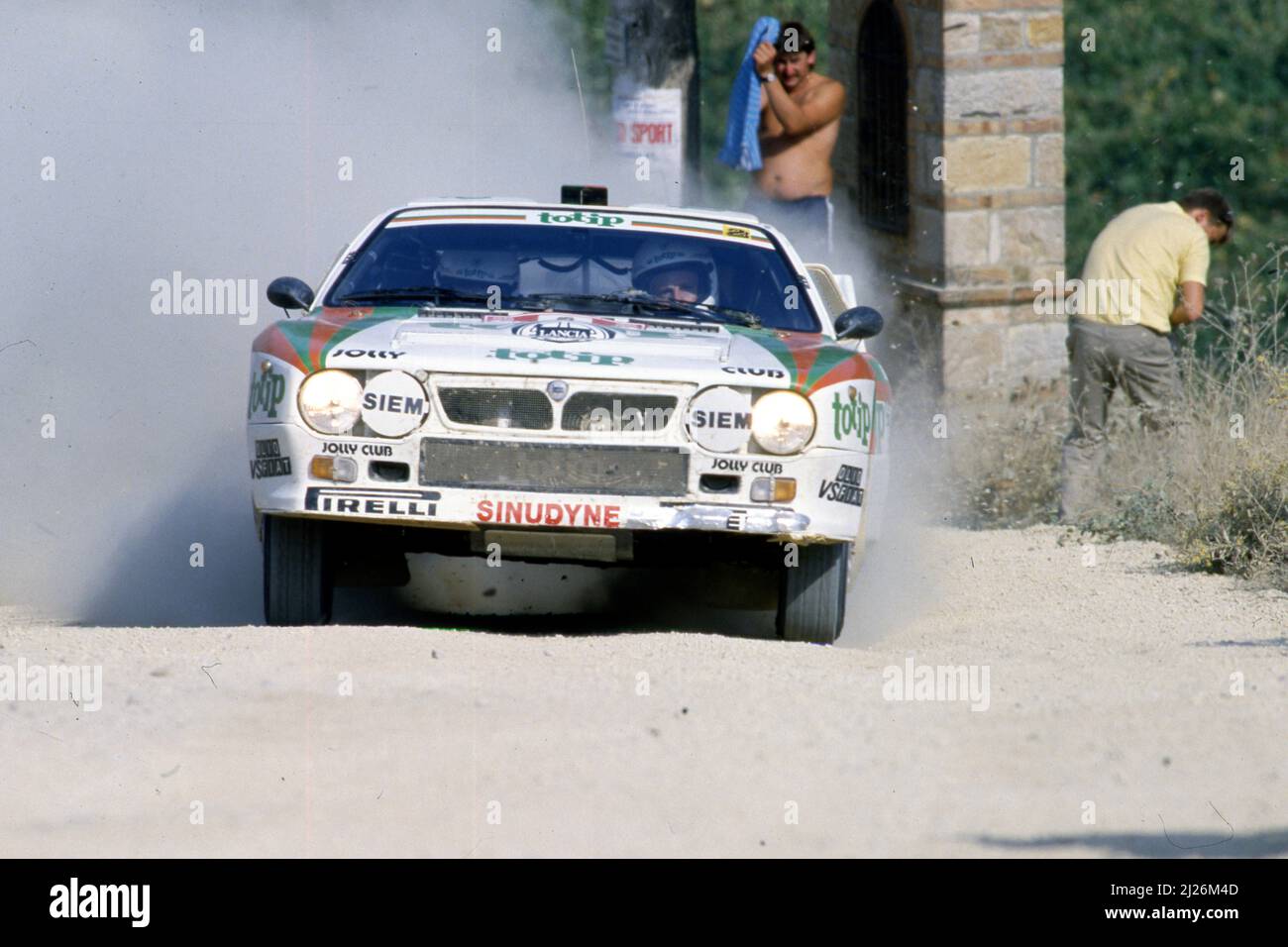 Massimo Miki Biasion (ITA) Tiziano Siviero (ITA) Lancia Rally 037 GrB ...