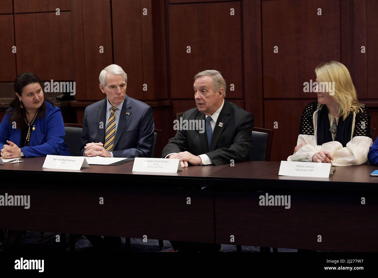 Washington, USA. 30th Mar, 2022. Ukraine Ambassador Oksana Markarova(1 left), US Senators Robert Portman(R-OH)(2 left), Dirk Durbin(D-IL)(3 right) and Ukrainian MP Maria Ionova(4 right) hold a meeting with members of the Ukraine Parliament, today on March 30, 2022 at SVC/Capitol Hill in Washington DC, USA. (Photo by Lenin Nolly/Sipa USA) Credit: Sipa USA/Alamy Live News Stock Photo