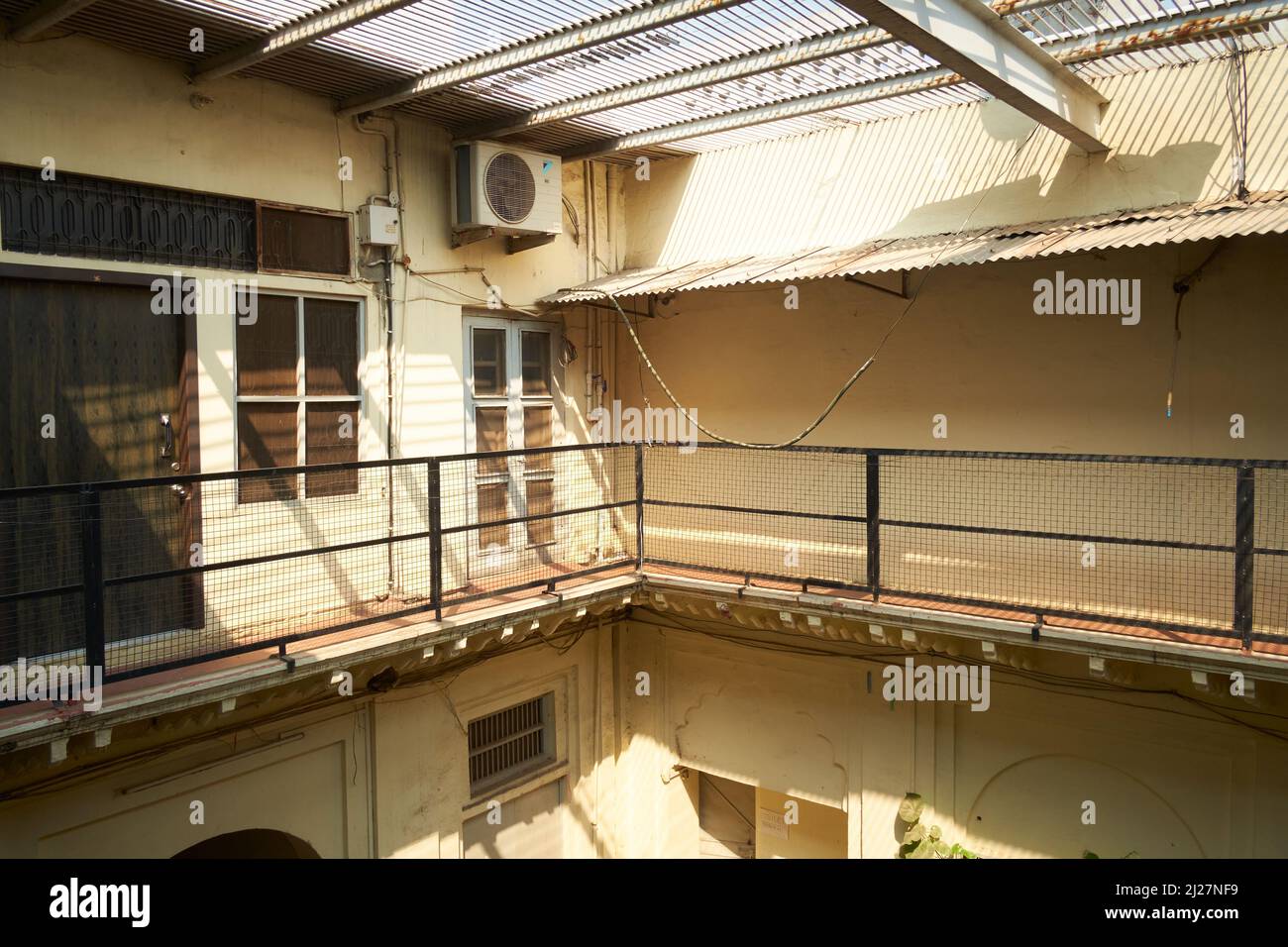 A typical house with courtyard in Agra, Uttar Pradesh, India Stock Photo