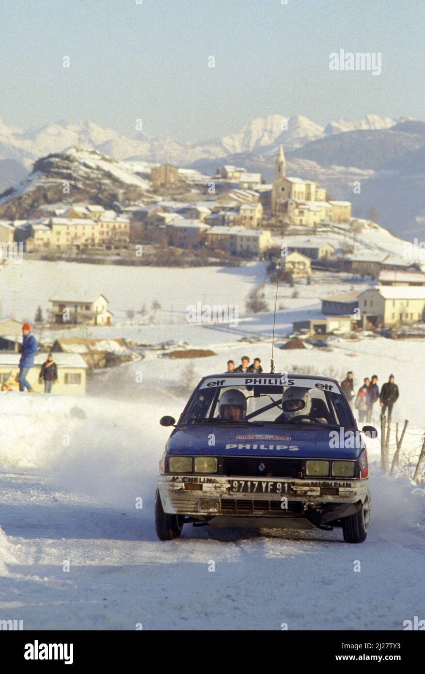 RENAULT 11 TURBO 8 FRANCOIS CHATRIOT/MICHEL PERIN TOUR DE CORSE 1987