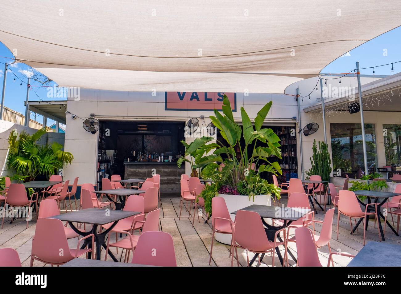 NEW ORLEANS, LA, USA - MARCH 24, 2022: Popular Val's Restaurant on Freret Street Stock Photo