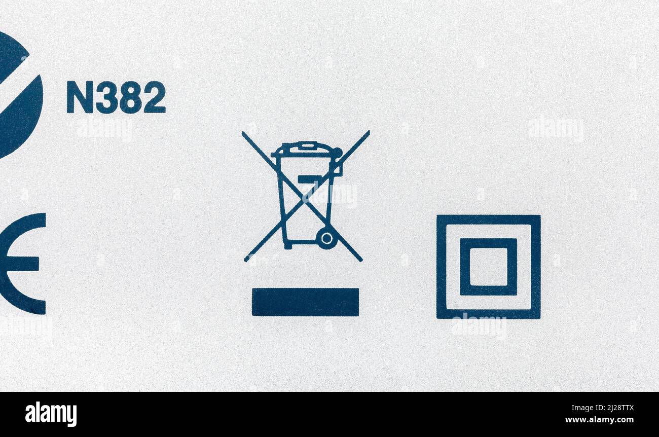 No trash, do not throw away symbol on an electrical appliance