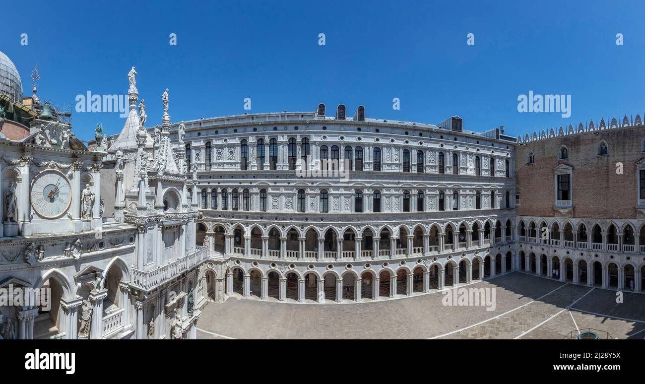Italy venice court doges palace hi-res stock photography and images - Alamy