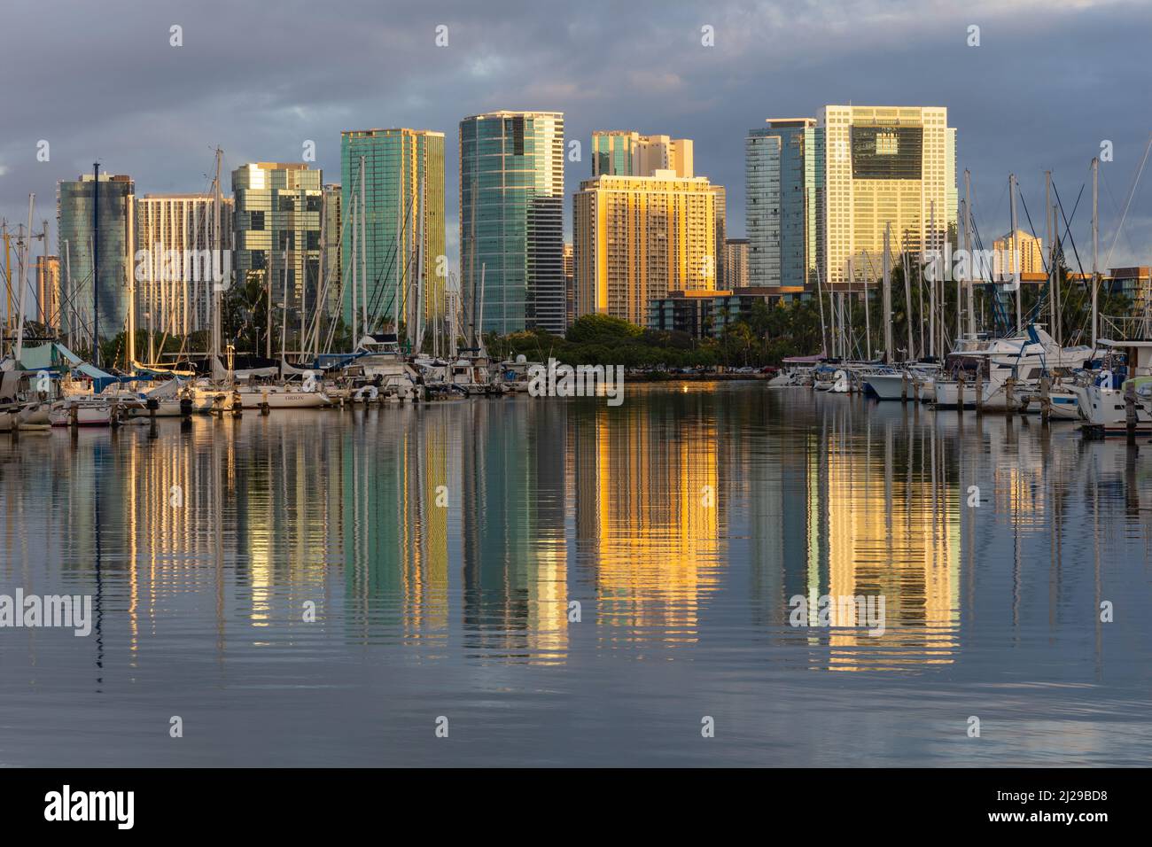 Honolulu marina hawaii hi-res stock photography and images - Alamy