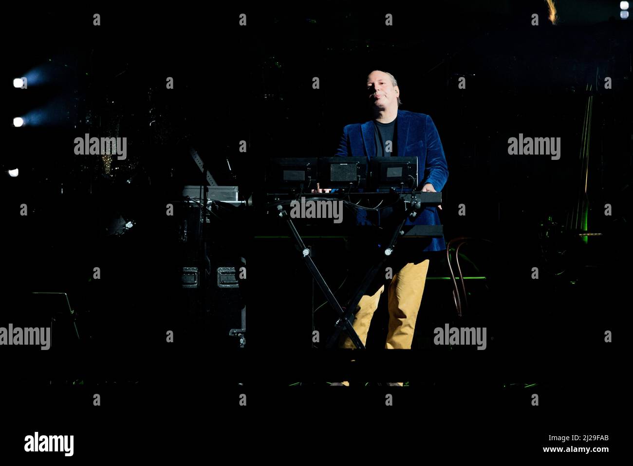 March 30, 2022, Assago, Provincia di Milano, Italy: Hans Zimmer live concert at Mediolanum Forum. (Credit Image: © Andrea Ripamonti/Pacific Press via ZUMA Press Wire) Stock Photo
