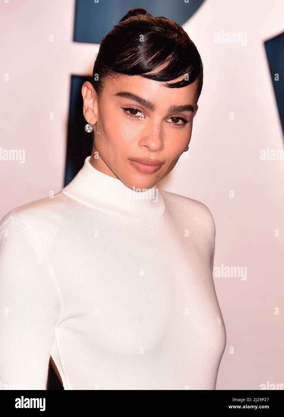 BEVERLY HILLS, CA - MARCH 27: Zoë Kravitz attends the 2022 Vanity Fair Oscar Party hosted by Radhika Jones at Wallis Annenberg Center for the Performi Stock Photo