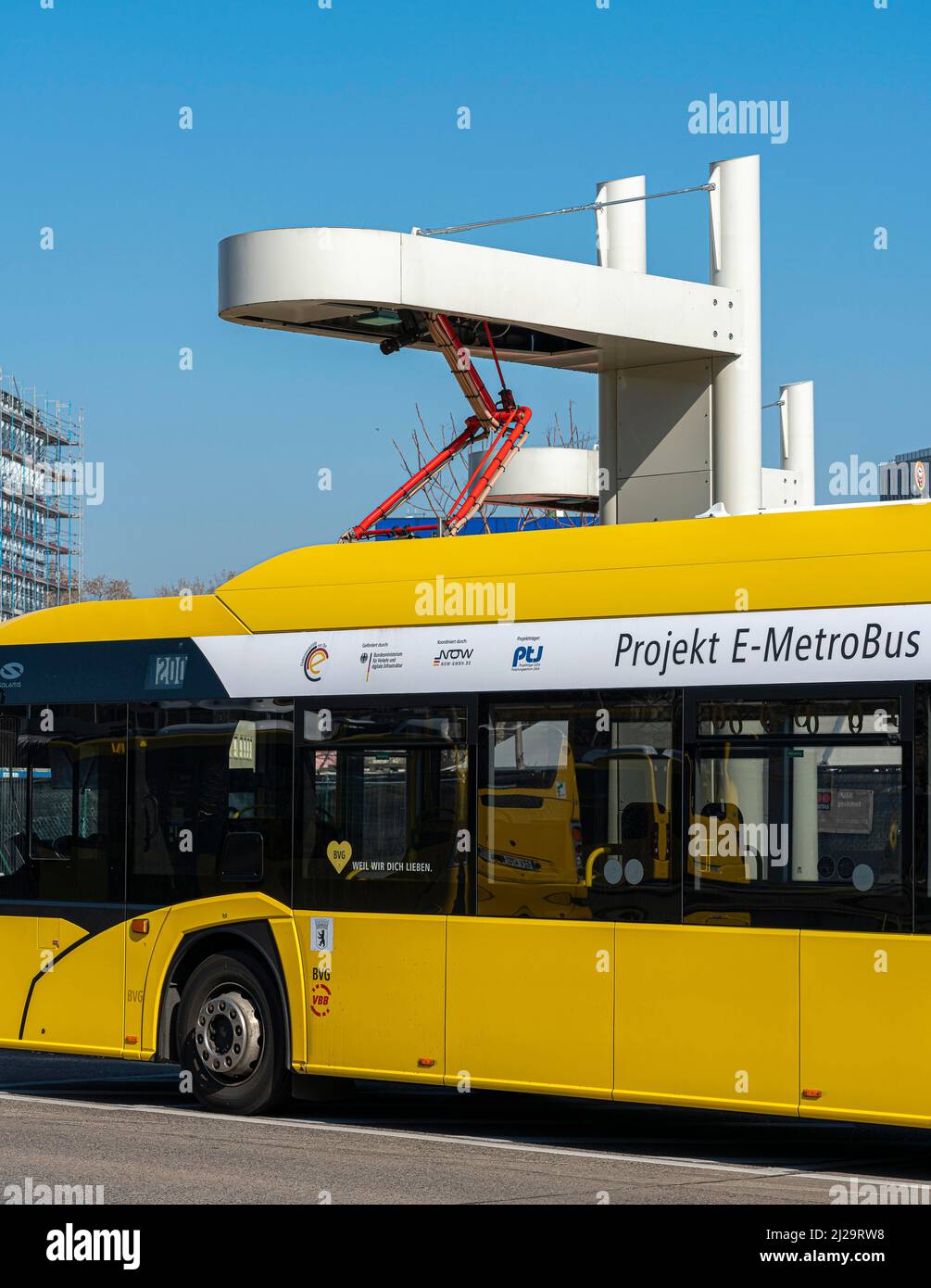 EMetro Bus at the charging station at Zoologischer Garten bus station