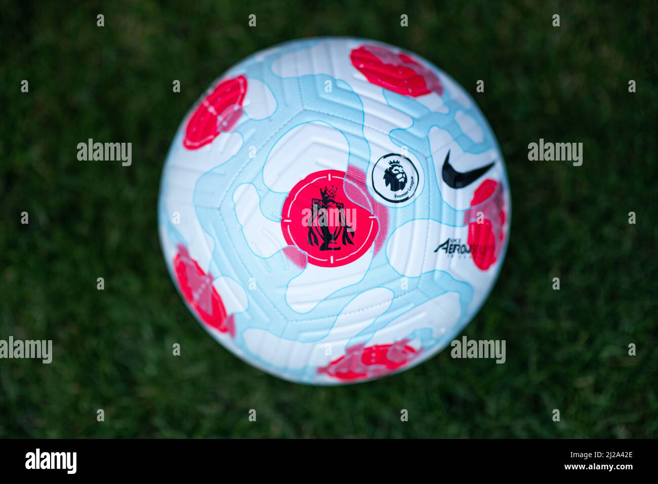 Nike Flight Premier League Football 2021/22 Stock Photo - Alamy