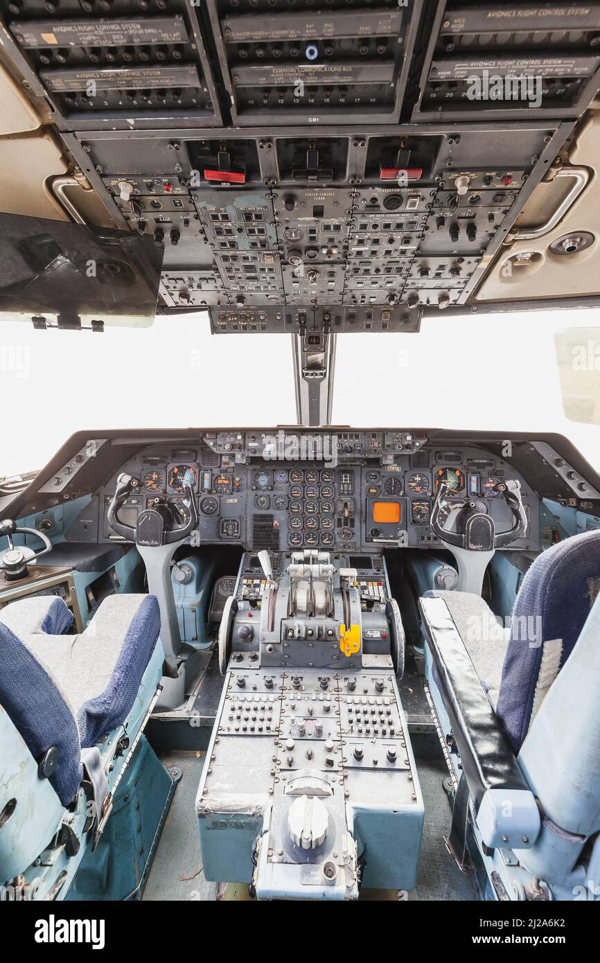 Tristar interior hi-res stock photography and images - Alamy