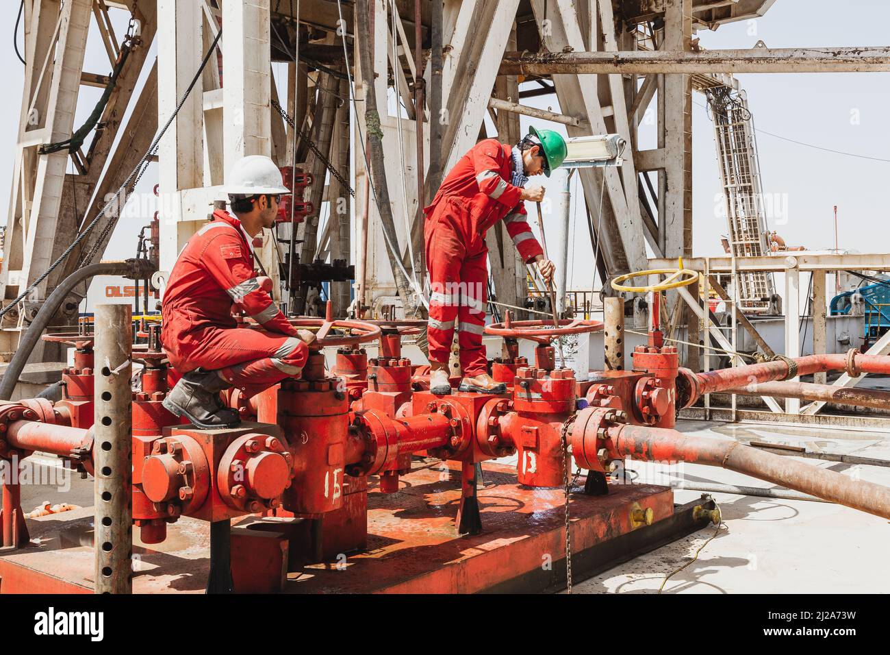 Oil & gas operations, Iraq Stock Photo Alamy