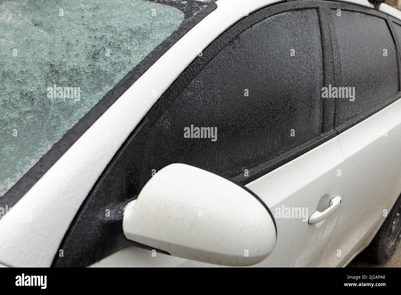 Windshield environment hi-res stock photography and images - Page