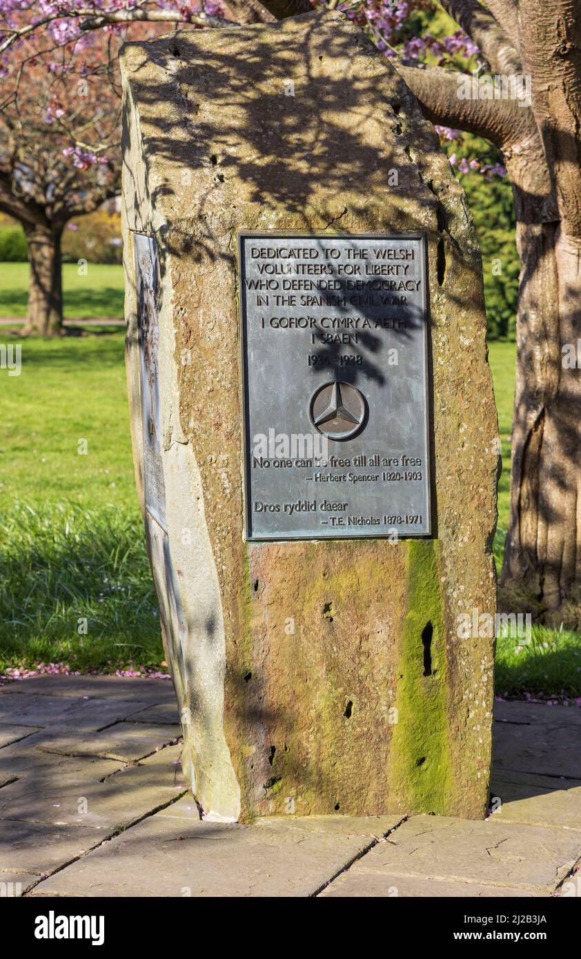 Spanish civil war memorial stone, Alexandra Gardens, Cardiff, Wales Stock Photo