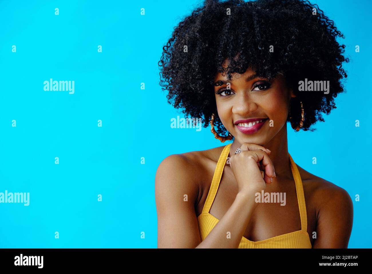 African woman closeup hi-res stock photography and images - Alamy
