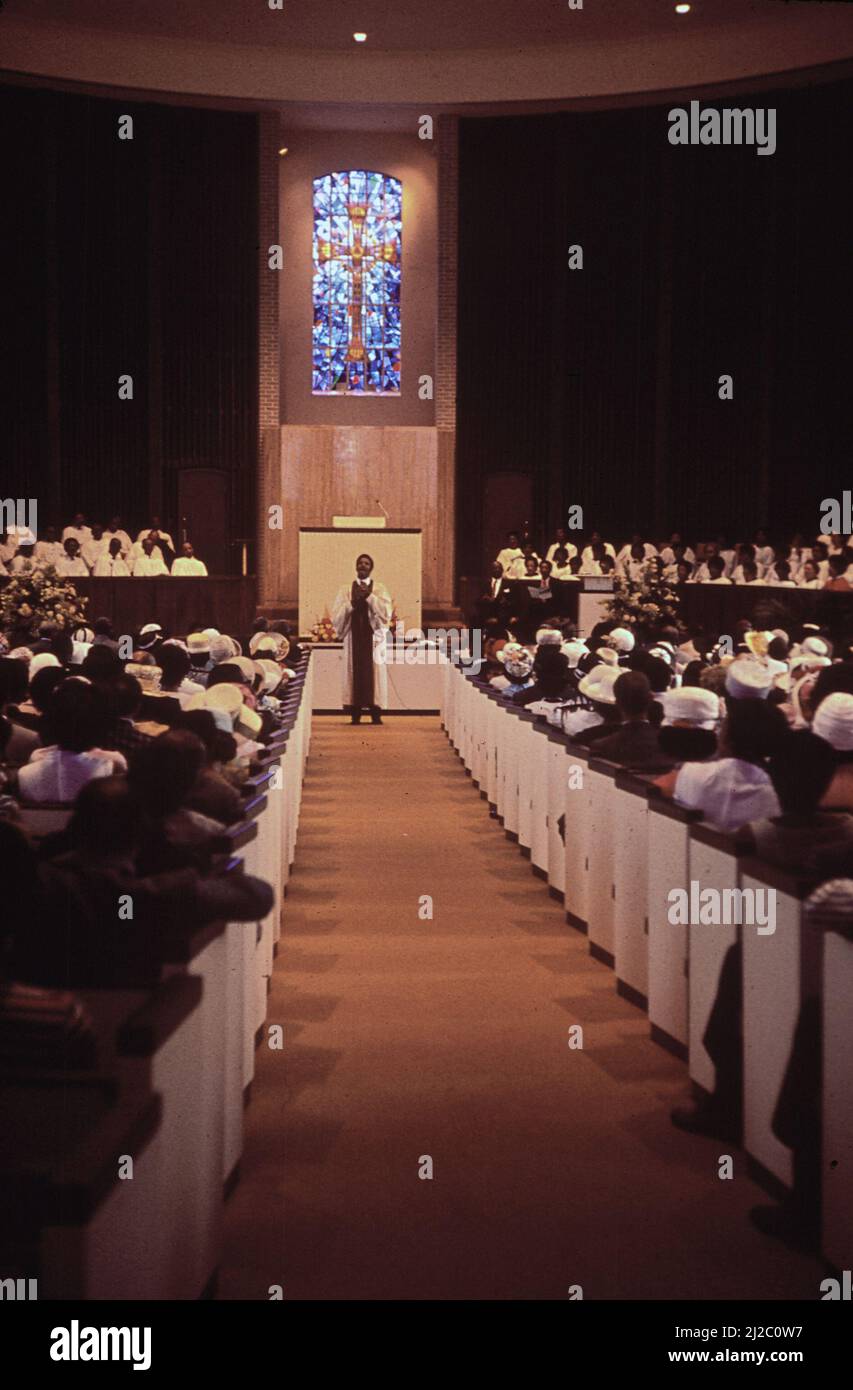 Sixth Avenue Baptist Church ca. 1972 Stock Photo Alamy