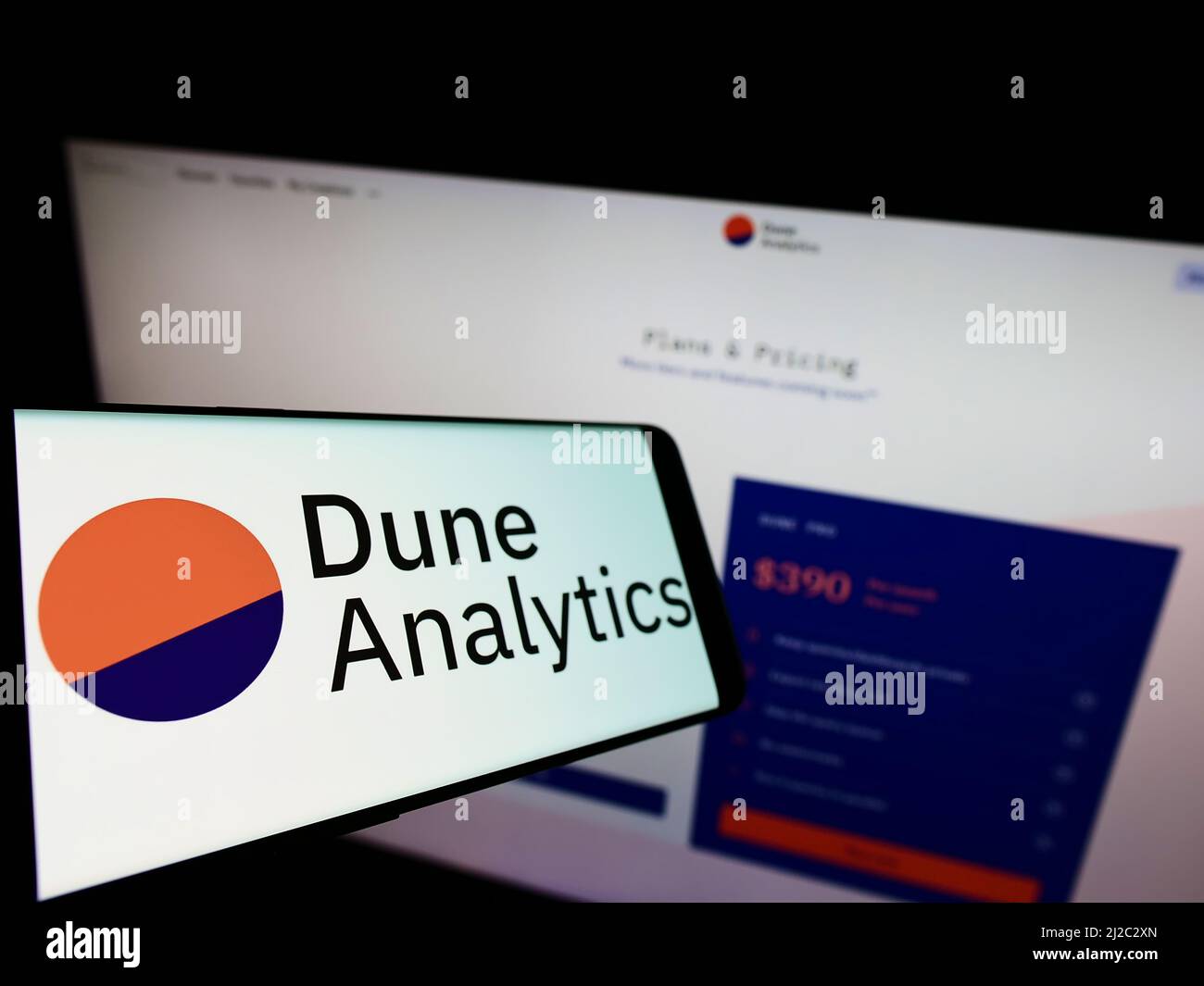 Dune analytics hi-res stock photography and images - Alamy