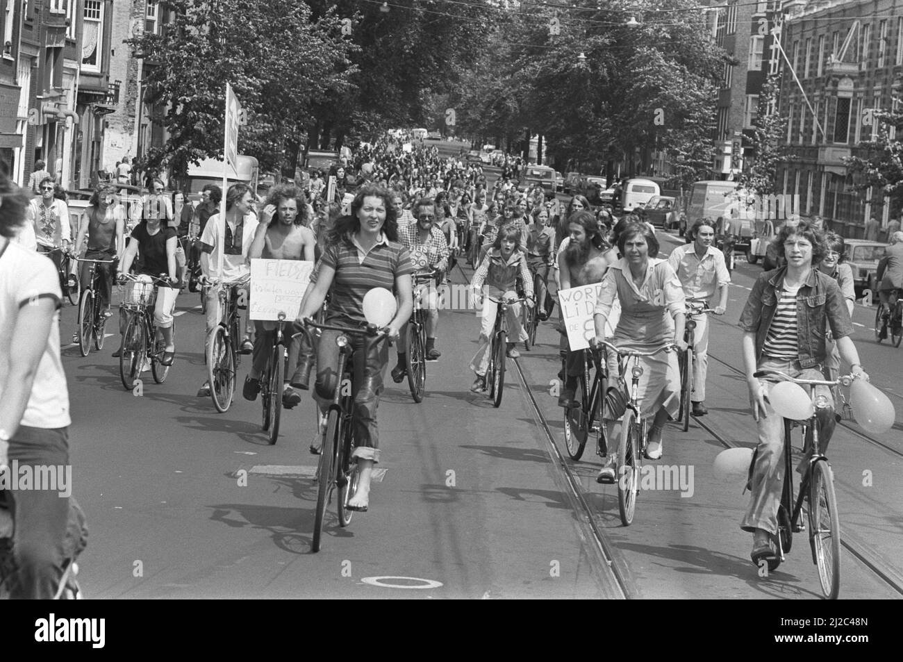 1970s biking hi-res stock photography and images - Alamy