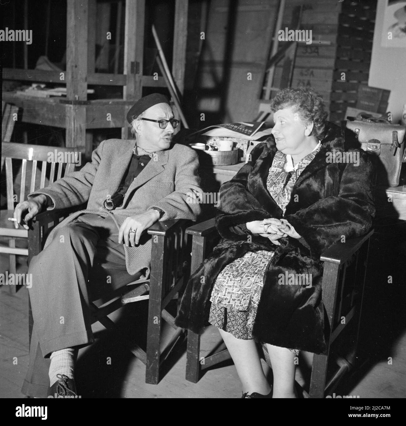 Gerard Rutten on the set in conversation with an actress ca: December ...