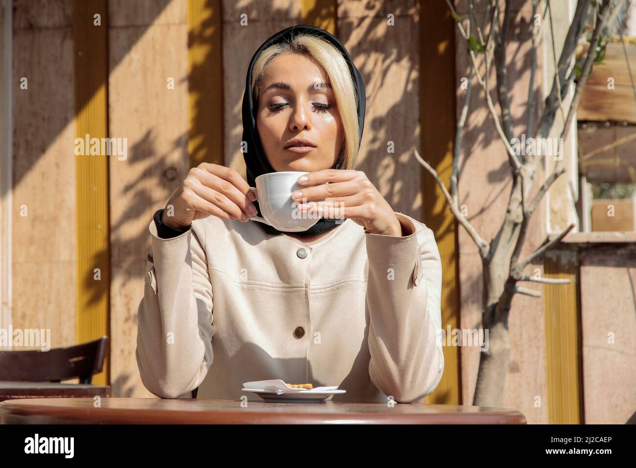 A model in a cafe Stock Photo - Alamy