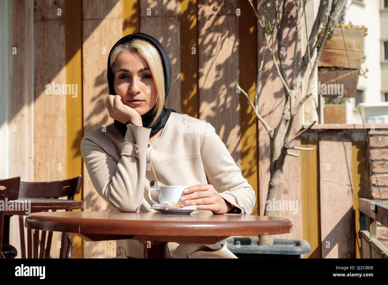 A model in a cafe Stock Photo - Alamy