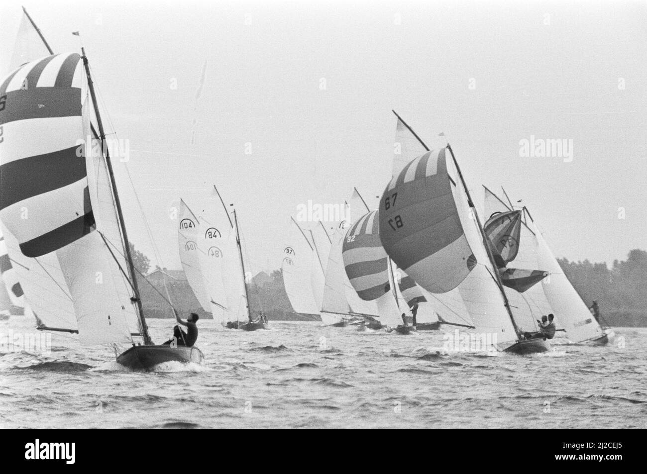 Dutch Sailing Championship, Regenboogklasse on Alkmaardermeer, Regenbogen in action ca. 10 July 1976 Stock Photo