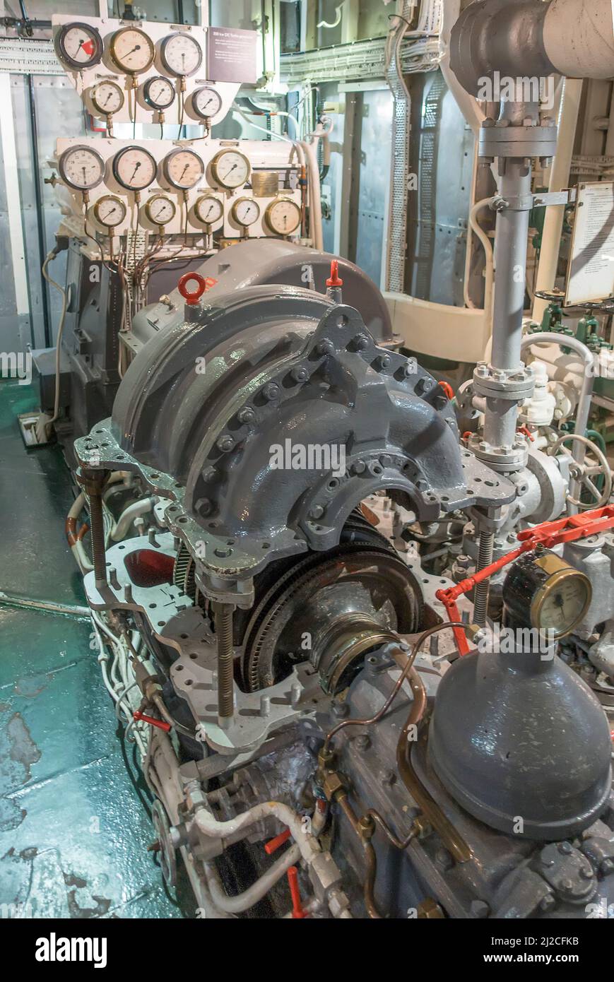 Engine room on British warship HMS Belfast Stock Photo Alamy