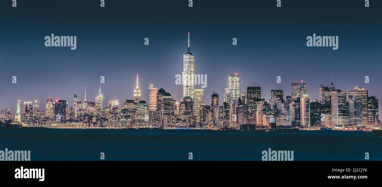 New York City Manhattan downtown skyline at dusk with skyscrapers ...