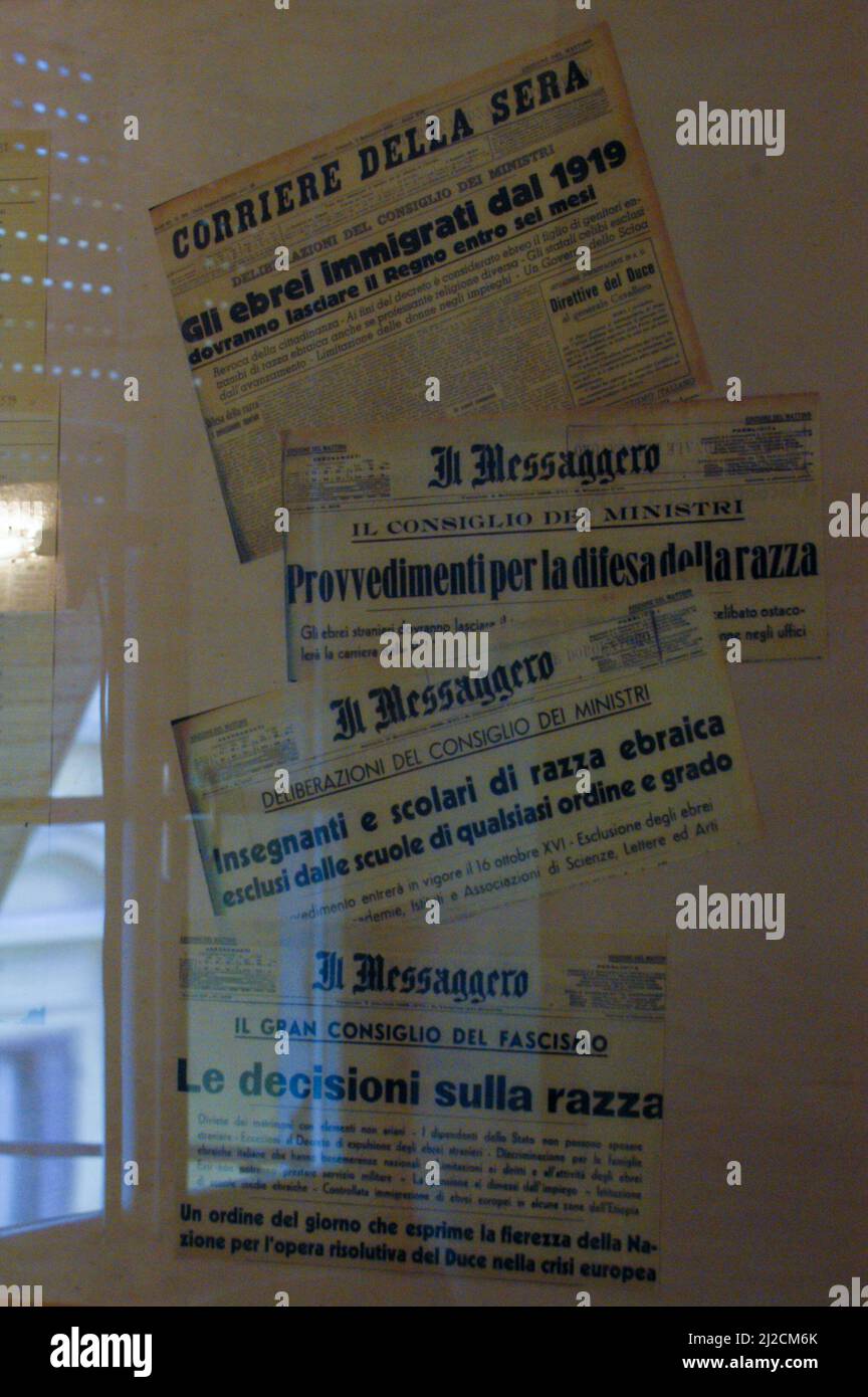 Rome, Italy 27/01/2005: Visit to the Museum of Liberation in via Tasso on the occasion of the Memorial Day. ©Andrea Sabbadini Stock Photo